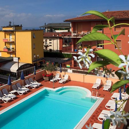 Hotel Bologna Bardolino Exterior photo